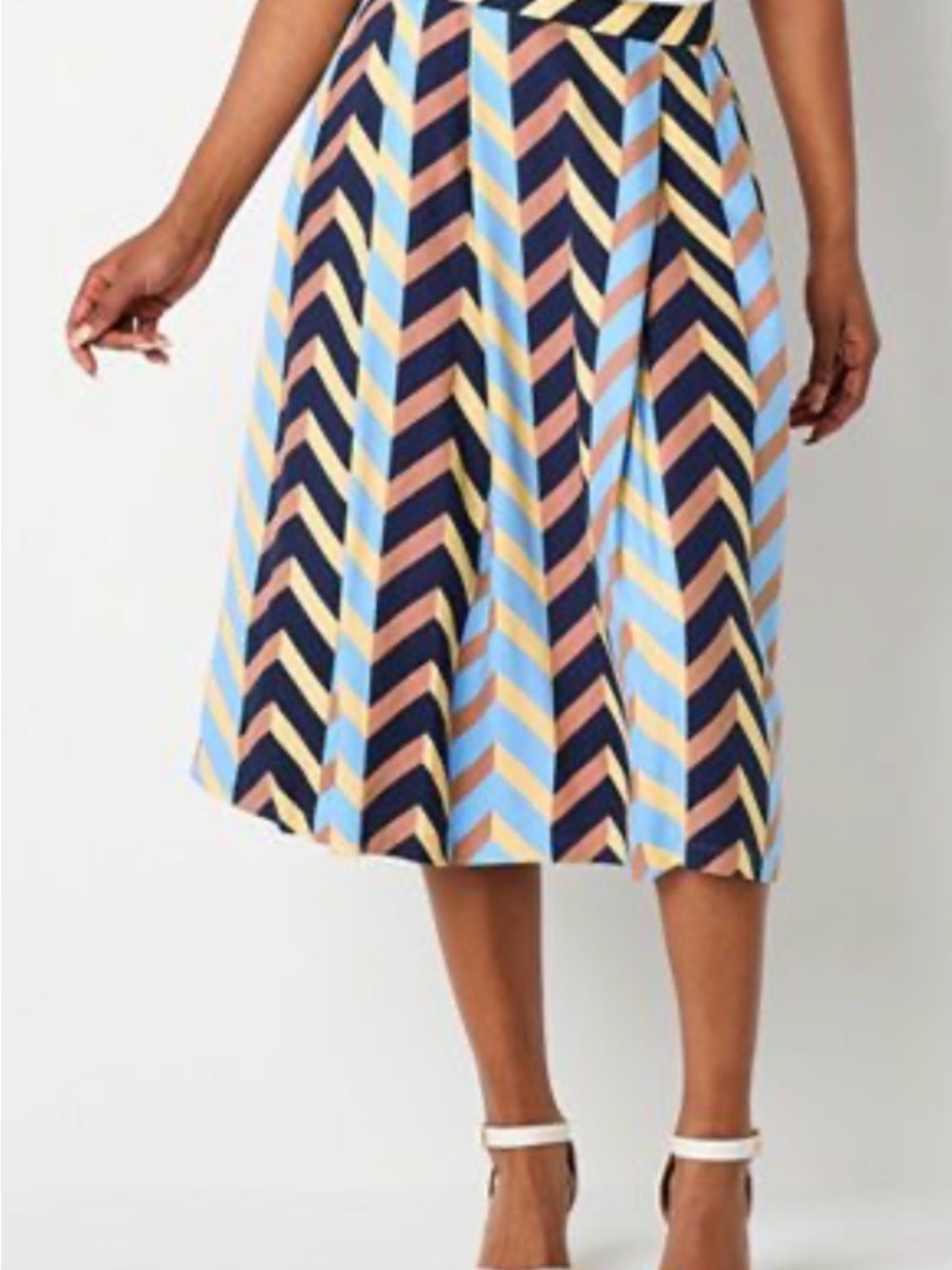 Liz Claiborne NWT Navy, Light Blue & Peach Chevron Midi Skirt